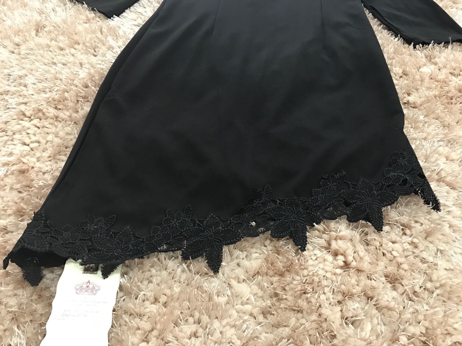 ชุดเดรสสีดำ ส่งฟรี ems