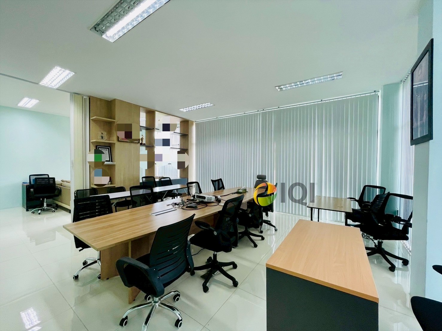 ขายที่ดินพร้อมสำนักงาน 2 ชั้นและคลังสินค้า เนื้อที่ 1 ไร่ ถนนบัวนครินทร์ บางนาตราด