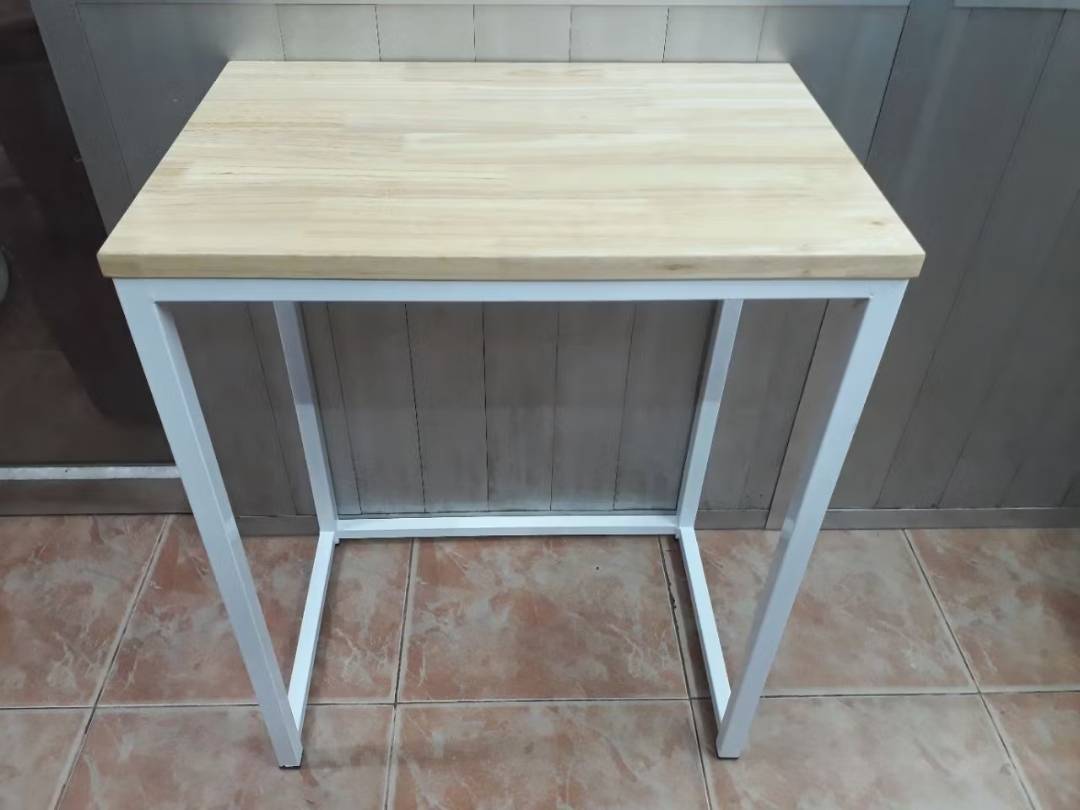 โต๊ะอเนกประสงค์ หน้าเเผ่นไม้ยางพารา 40x60x75 ซม. ขาเหล็กเคลือบสี