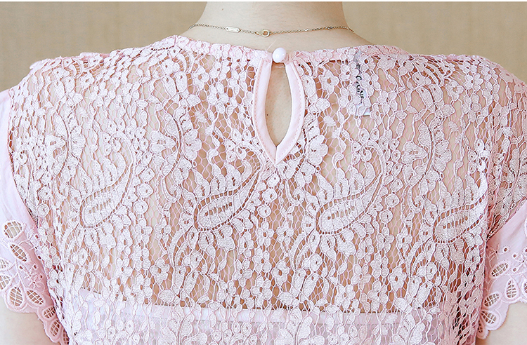 เสื้อลูกไม้สีชมพู ส่งฟรี ems