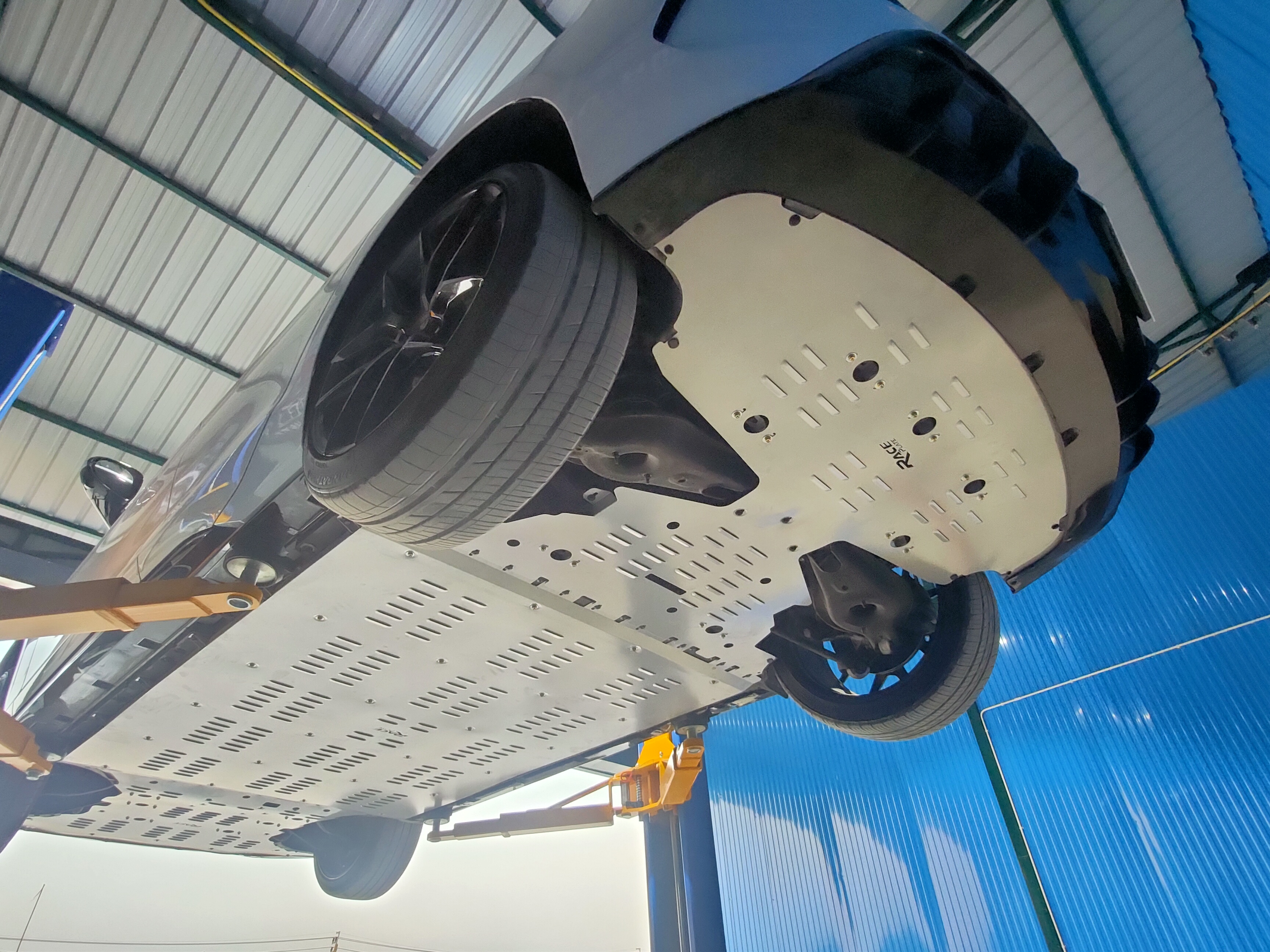 Raceplate Undertray แผ่นปิดใต้ท้องรถยนต์กันกระแทกนิรภัยสำหรับ BYD Seal แข็งแรง ปลอดภัย ขับขี่ด้วยความอุ่นใจกันเลยนะครับ 🙏😊♥️