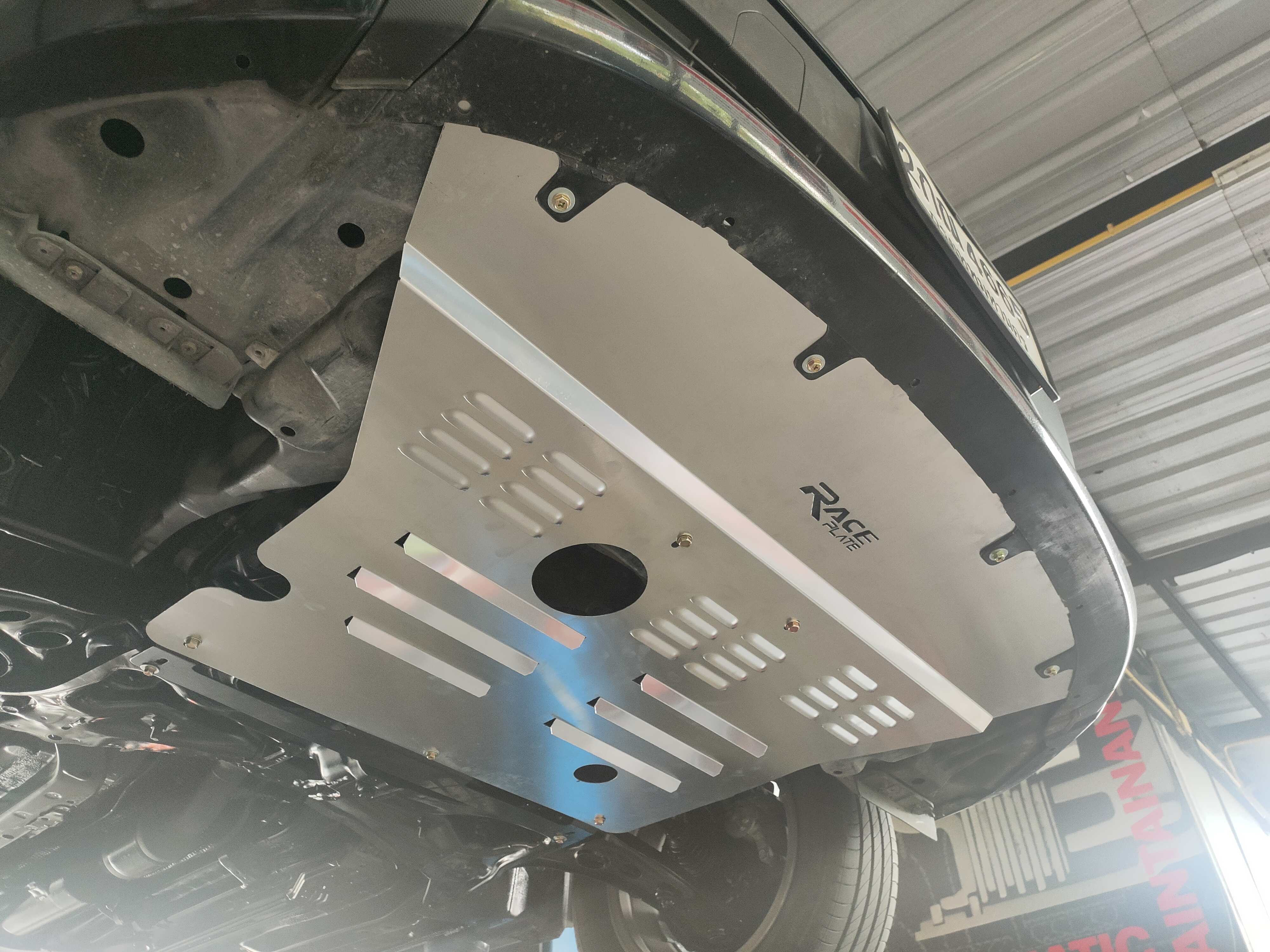 แผ่นปิดใต้ห้องเครื่องอลูมิเนียม Vios 2014, Sienta Raceplate_Undertray