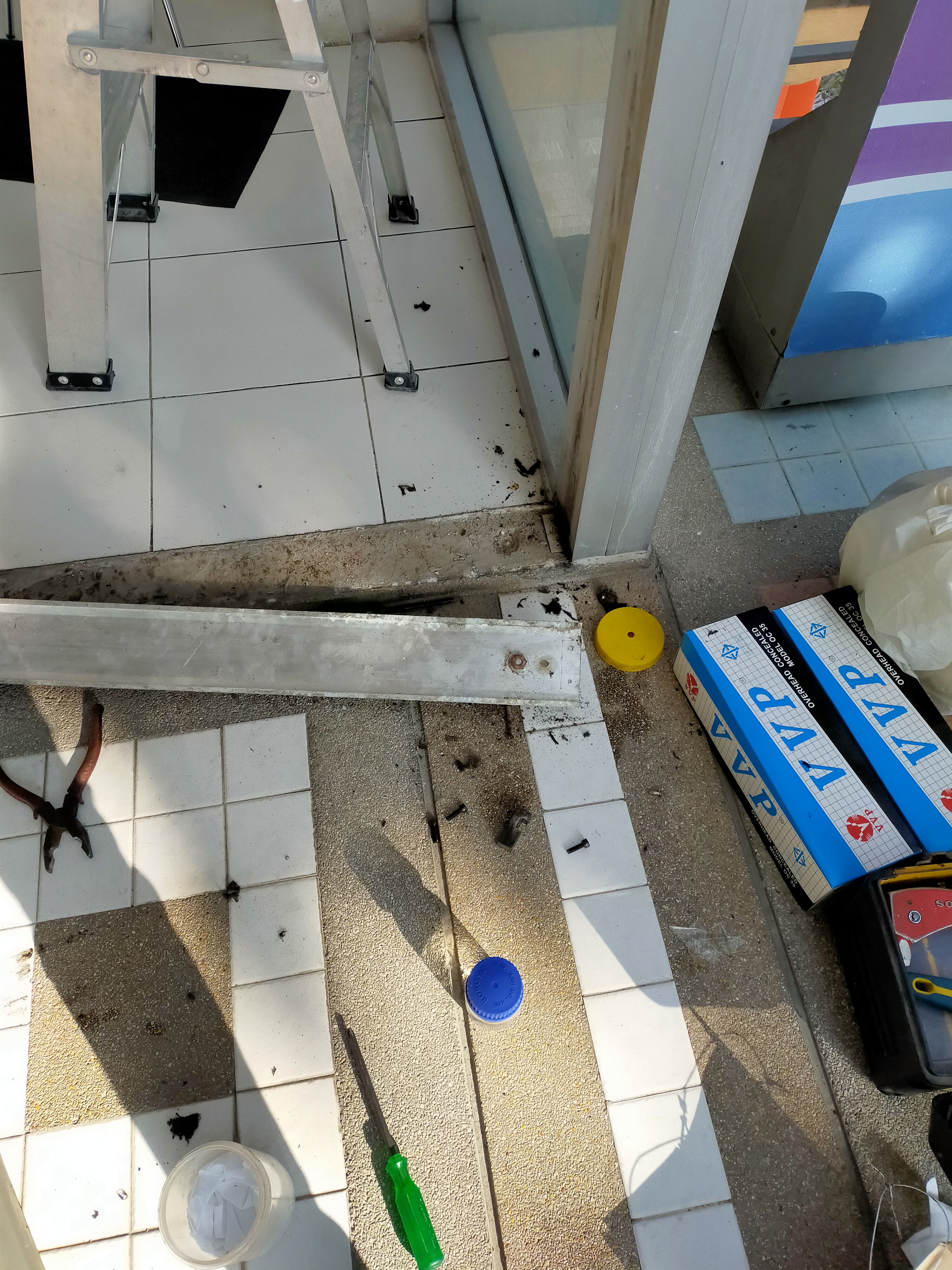 ซ่อมบำรุง เปลี่ยนอุปกรณ์