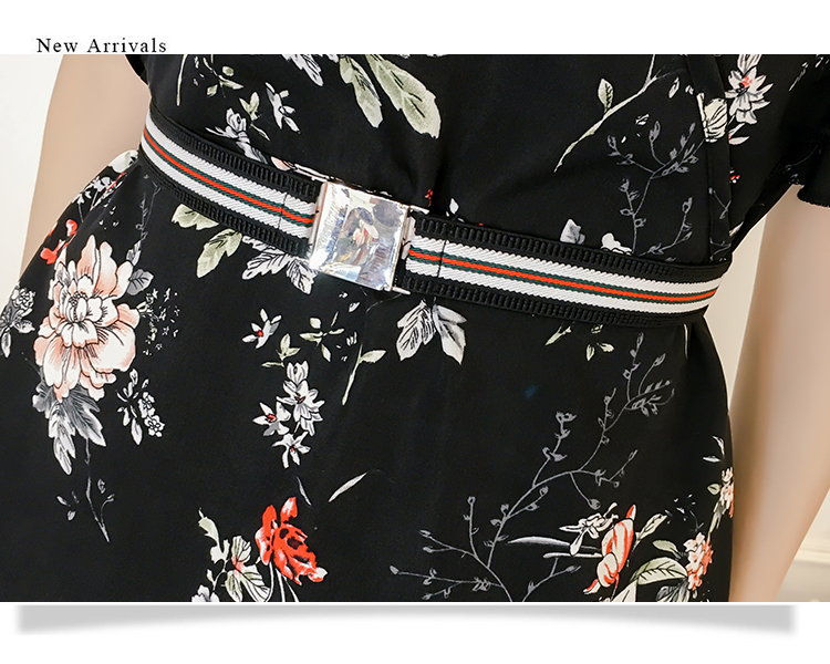 ชุดเซ็ทเสื้อและกางเกง พร้อมเข็มขัดเหมือนแบบ ส่งฟรี ems