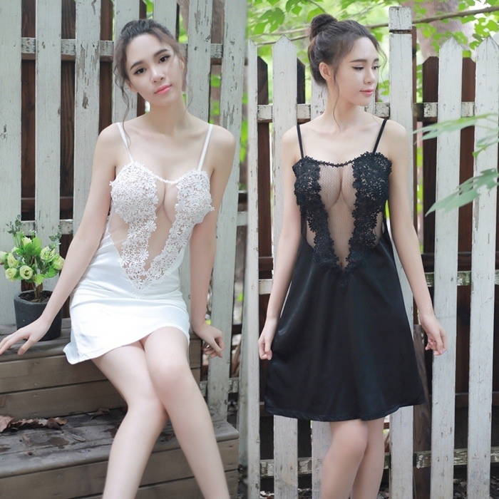 N376 ชุดนอนเซ็กซี่ ชุดนอนลูกไม้สวยๆช่วงบนเป็นผ้าใยตาข่ายโปร่งๆแต่งด้วยลูกไม้สไตล์ชุดเจ้าสาว ช่วงล่างเป็นผ้าเนื้อมันสวมใส่แบบใช้คล้องไหล่ตามรูปเลยค่ะ ***พอดีหุ่นขยายได้อีกเล็กน้อย