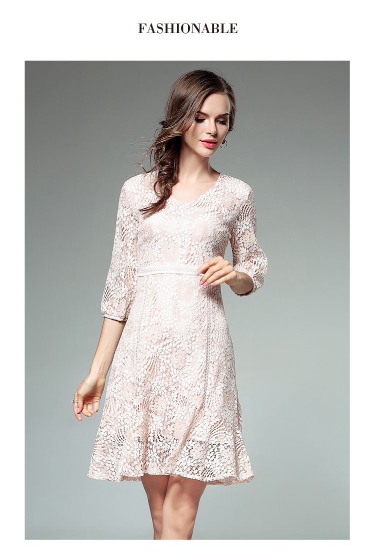 ชุดเดรสผ้าลูกไม้สีครีม ส่งฟรี ems