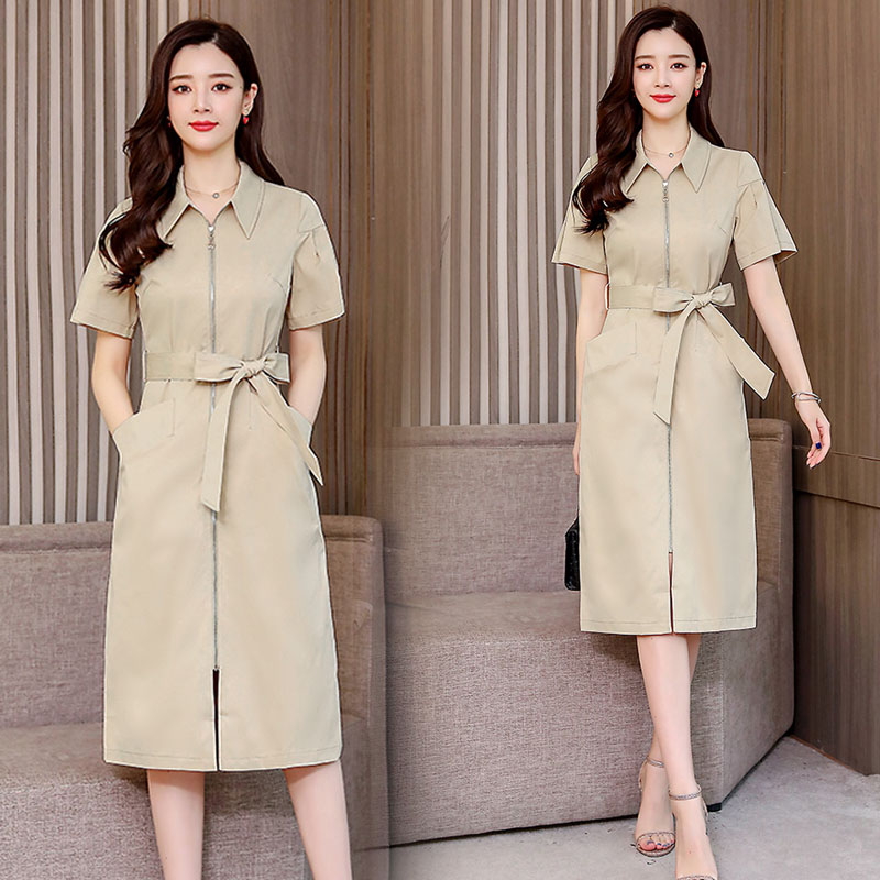 ชุดเดรสสีครีม ใส่ทำงาน ผ้าโพลีเอสเตอร์ผสม เนื้อเงาสวย ส่งฟรี ems