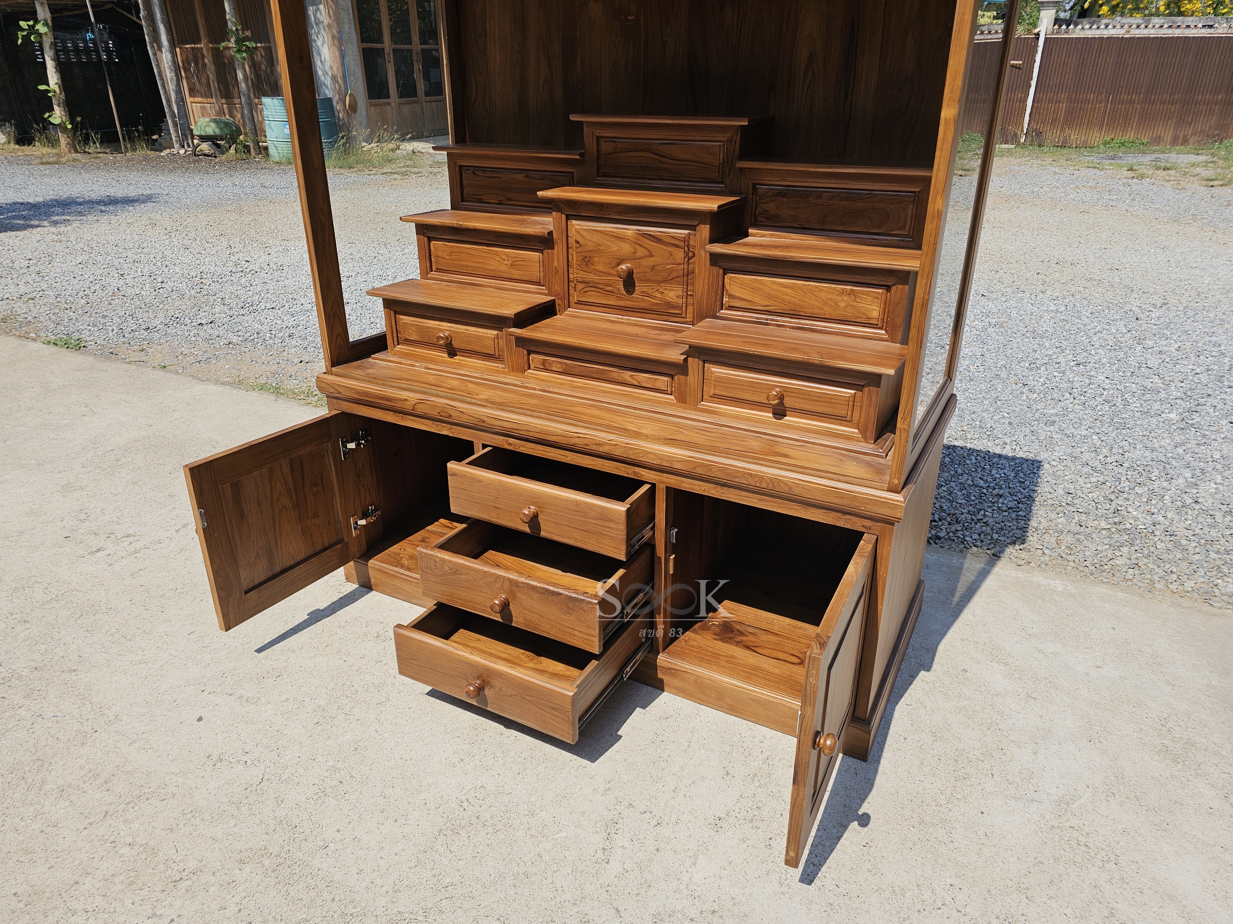 ตู้บูชาโมเดิร์น หมู่ 9