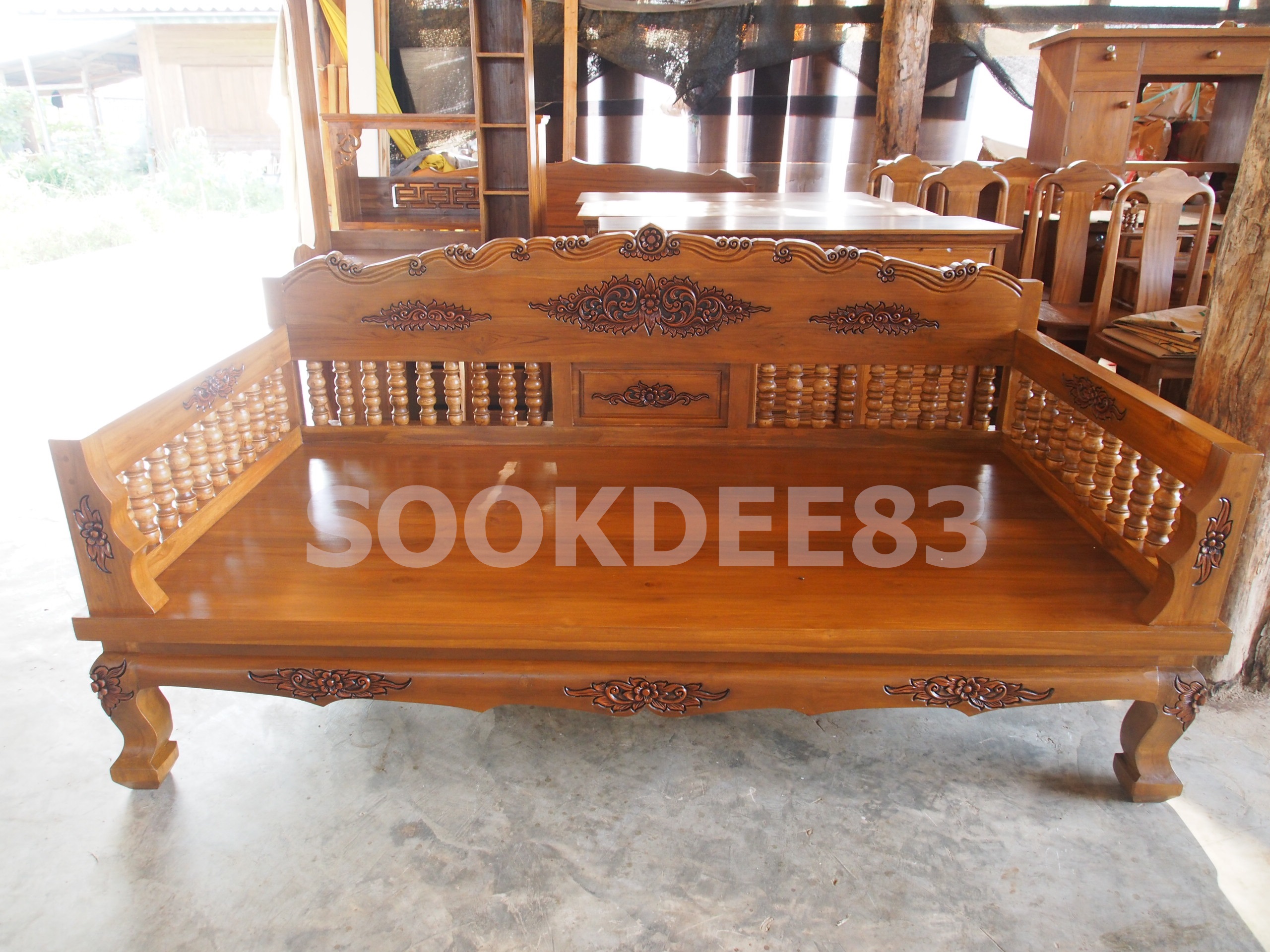 แหย่งแกะลายดอกไม้