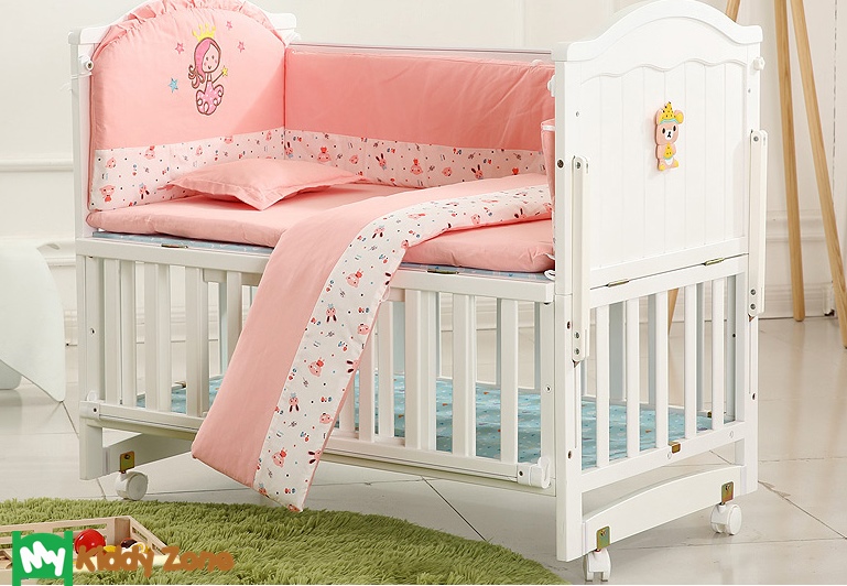 เตียงนอนเด็กไม้สีขาว (WW1) รุ่นอเนกประสงค์ปรับใช้ได้หลายฟังชันก์ B10142