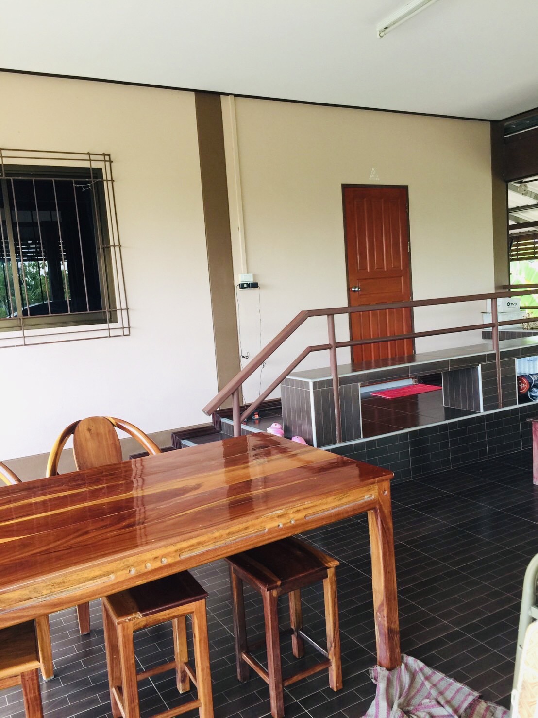 ขายที่ดิน พร้อมสิ่งปลูกสร้าง บ้านสวนศรีรัตนธรรม ทางหลวงชนบท 2001 จ.อ่างทอง