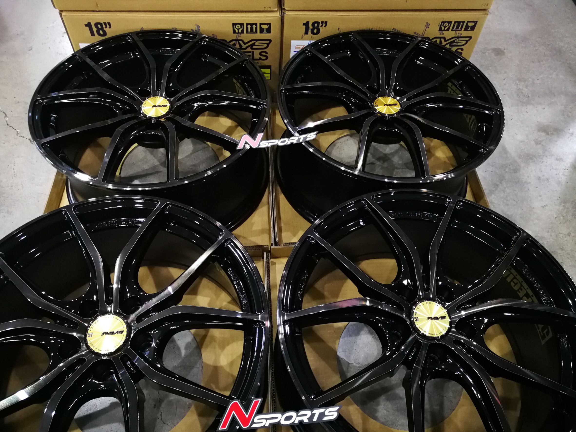 Rayswheel 57FXX CJ รุ่นใหม่ 18x8+38 5-114.3 สีดำ