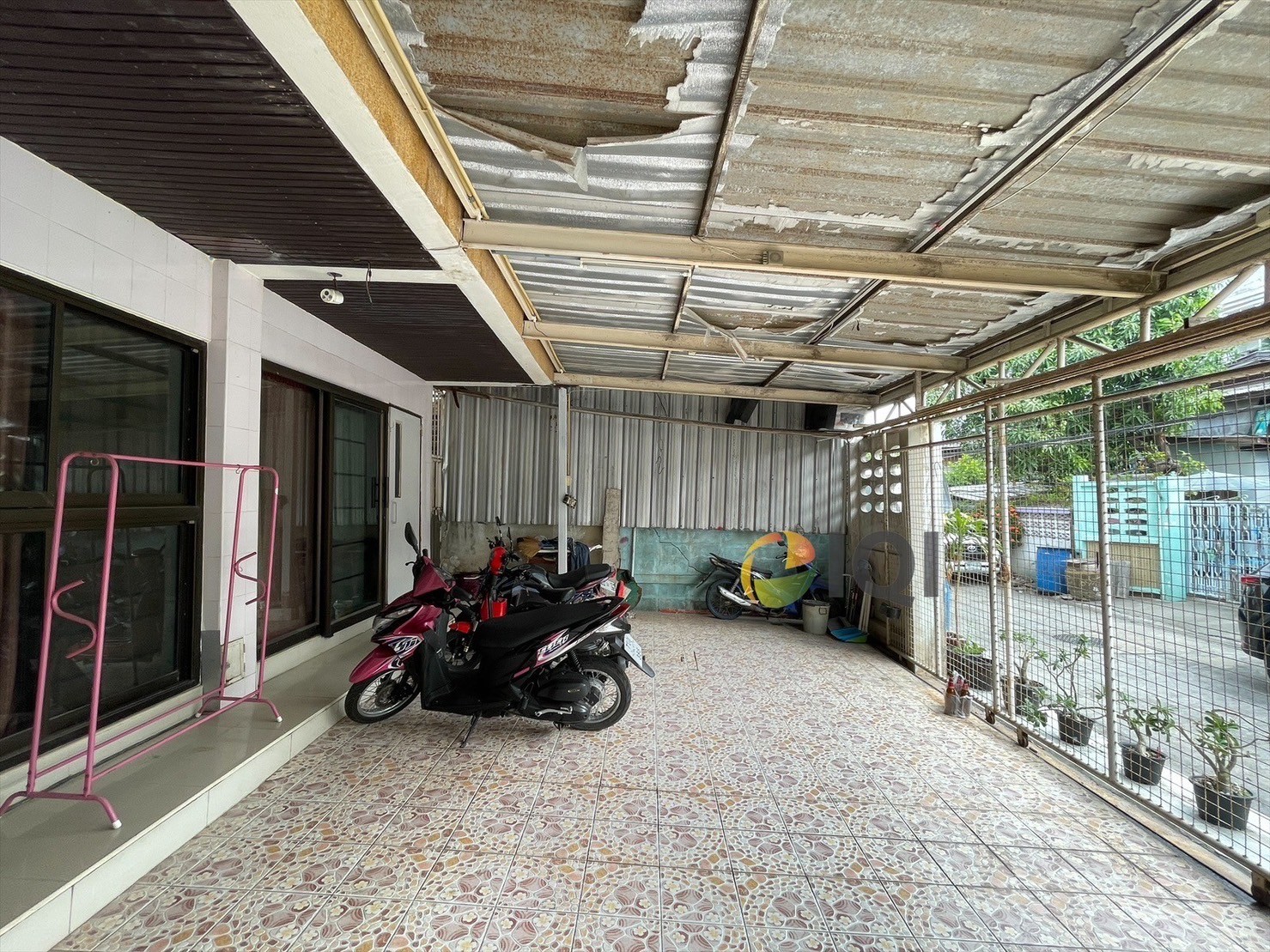 ขายอพาร์ทเม้นท์ ในซอยเทศบาลบางปู 42 (ซอยร่วมพัฒนา2) ใกล้ไฟรถไฟฟ้า สถานีสายลวดเพียง 200 เมตร