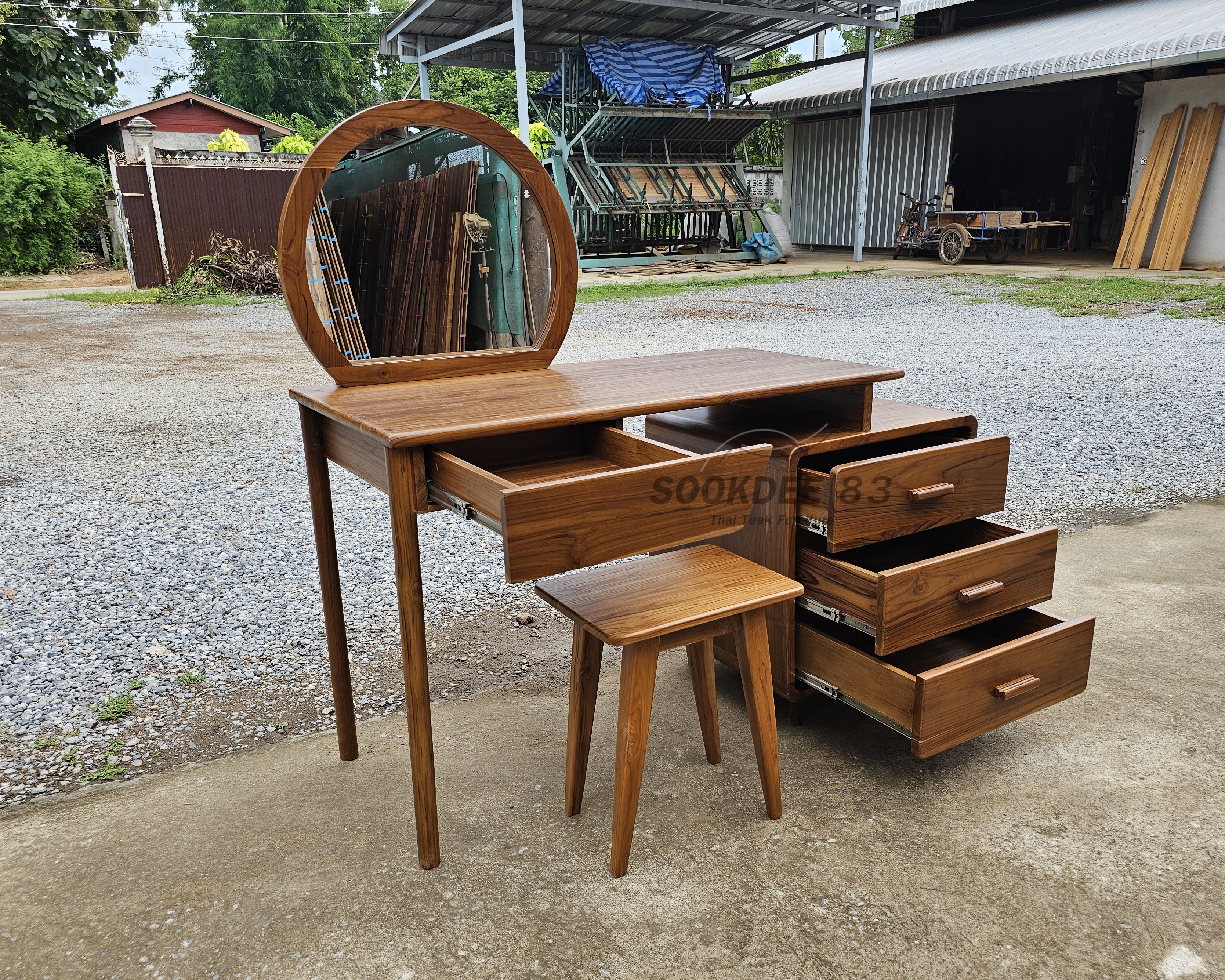 โต๊ะเครื่องแป้งมินิมอลผสมตู้ 3 ลิ้นชัก พร้อมเก้าอี้