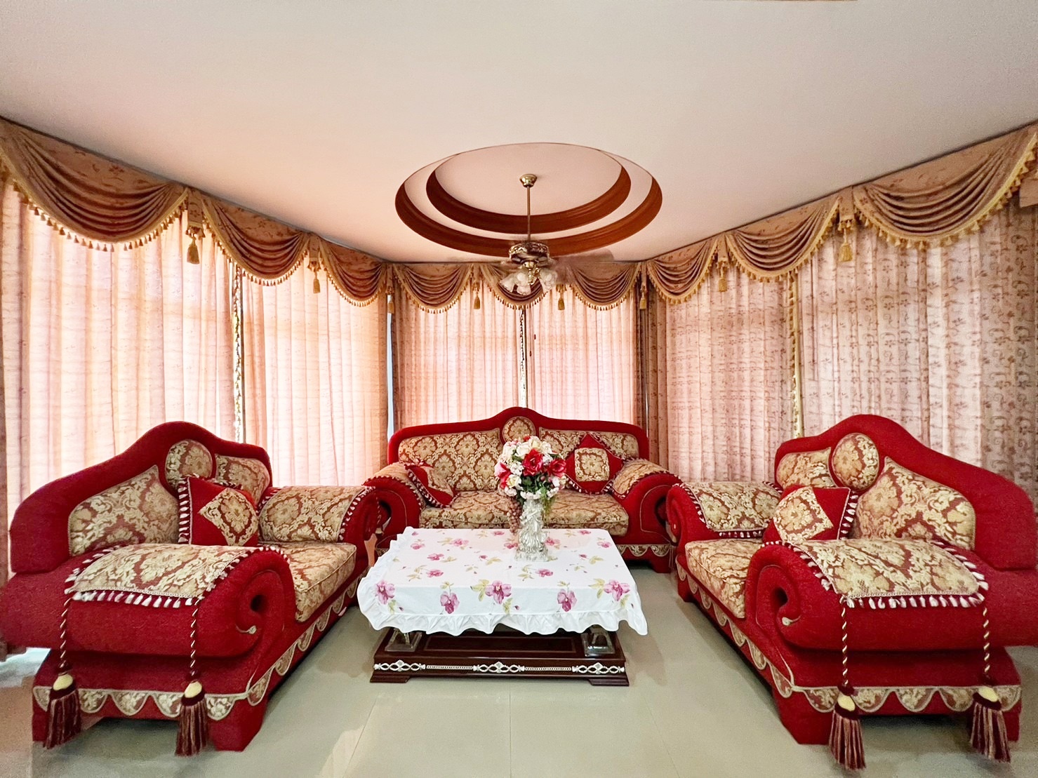 ขาย บ้านเดี่ยว ปลูกสร้างเองหลังใหญ่ สไตล์โมเดิร์น เขาตาโล อำเภอบางละมุง ชลบุรี