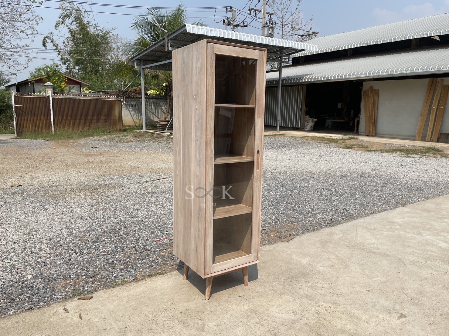 ตู้หนังสือมินิมอล (สีสัก)