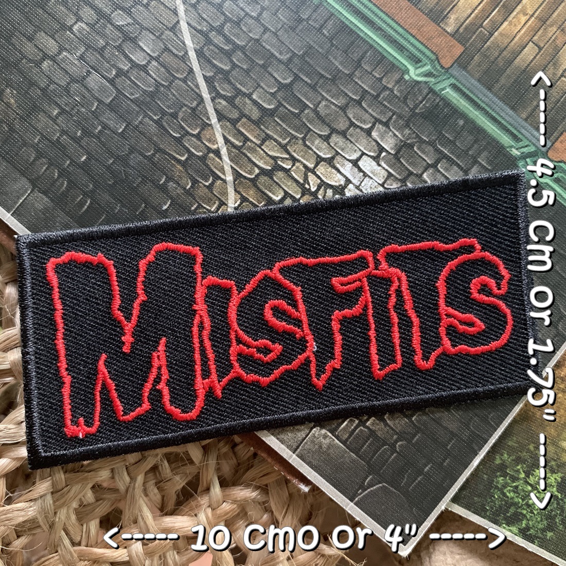 Misfits วงดนตรี ร็อค เฮฟวี่เมทัล พังค์ ตัวรีดแบบปัก อาร์มปัก ตัวรีดติดเสื้อ ตัวรีด ติดกระเป๋า ติดหมวก ติดแจ๊คเก็ต Rock Iron on Embroidered Patch