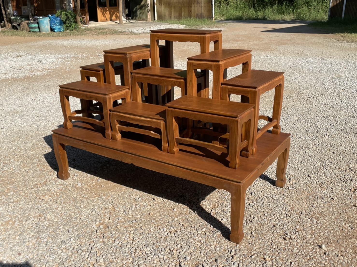 โต๊ะหมู่บูชา หมู่ 9 x 9 นิ้ว