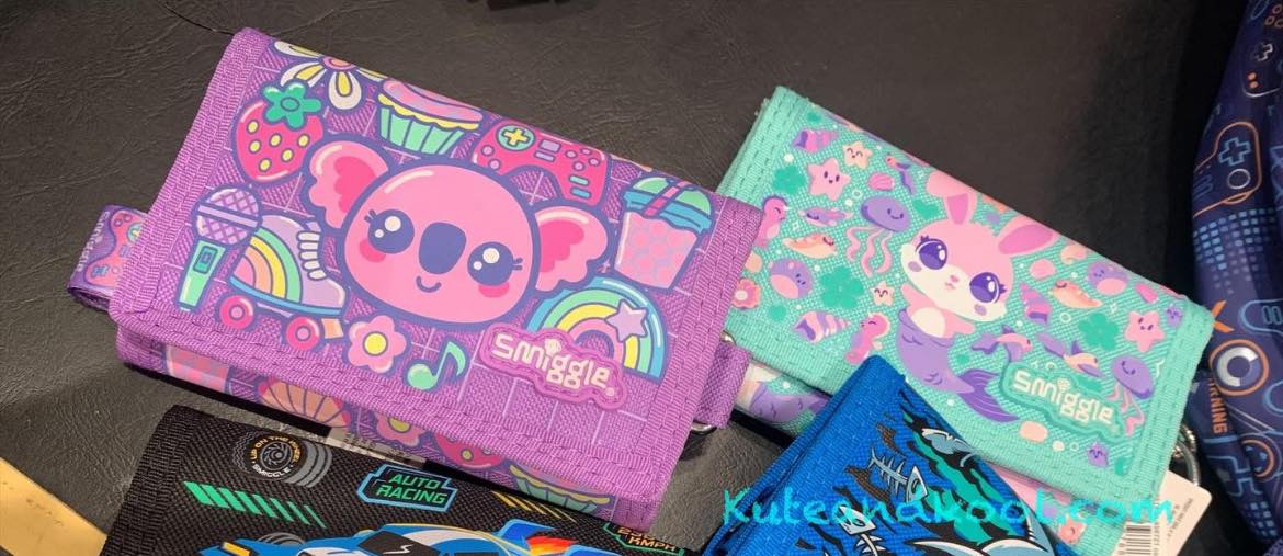 กระเป๋าตัง smiggle wallet with lanyard -curious - กระต่าย
