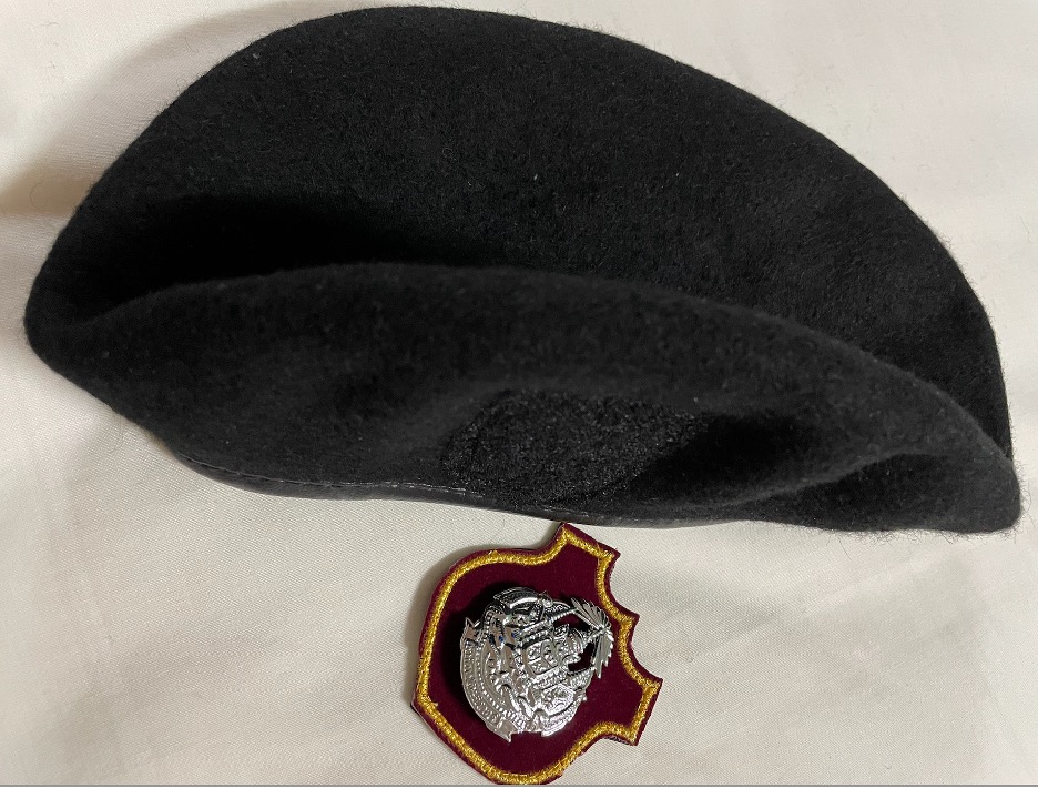 หมวกไบเล่ย์ TOP เบเร่ต์ สักหลาด ตำรวจ พร้อม หน้าหมวกตีนตุ๊กแก