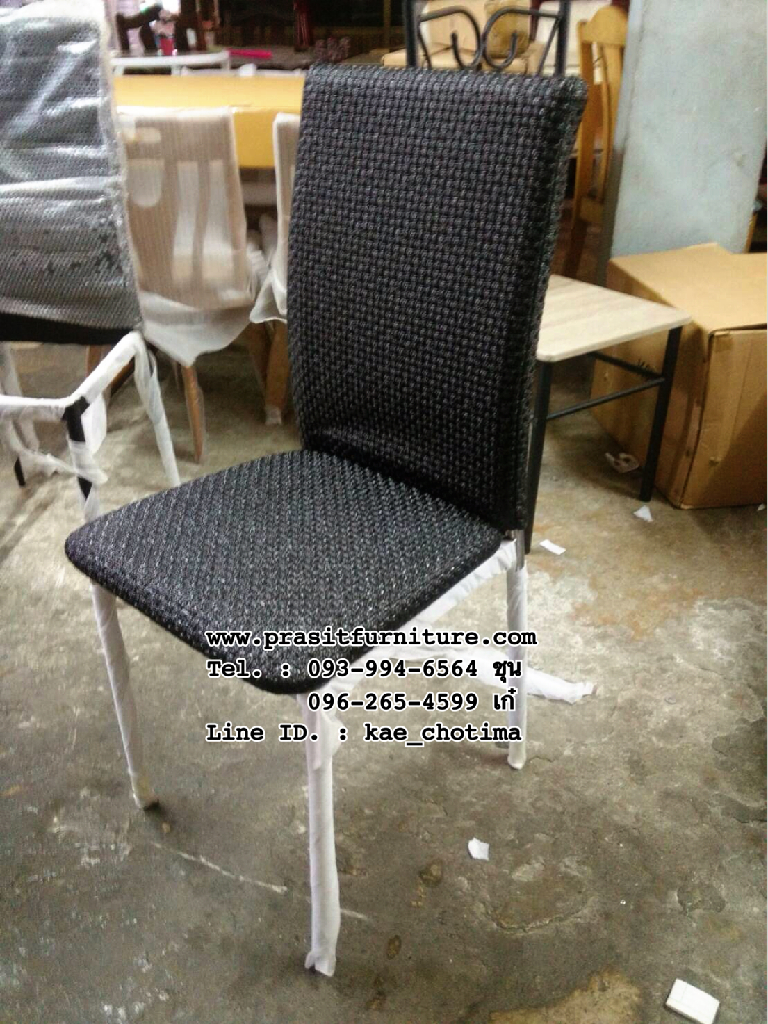 โต๊ะกินข้าว โต๊ะอาหาร โต๊ะกระจก 4 ที่นั่ง รุ่น เรน