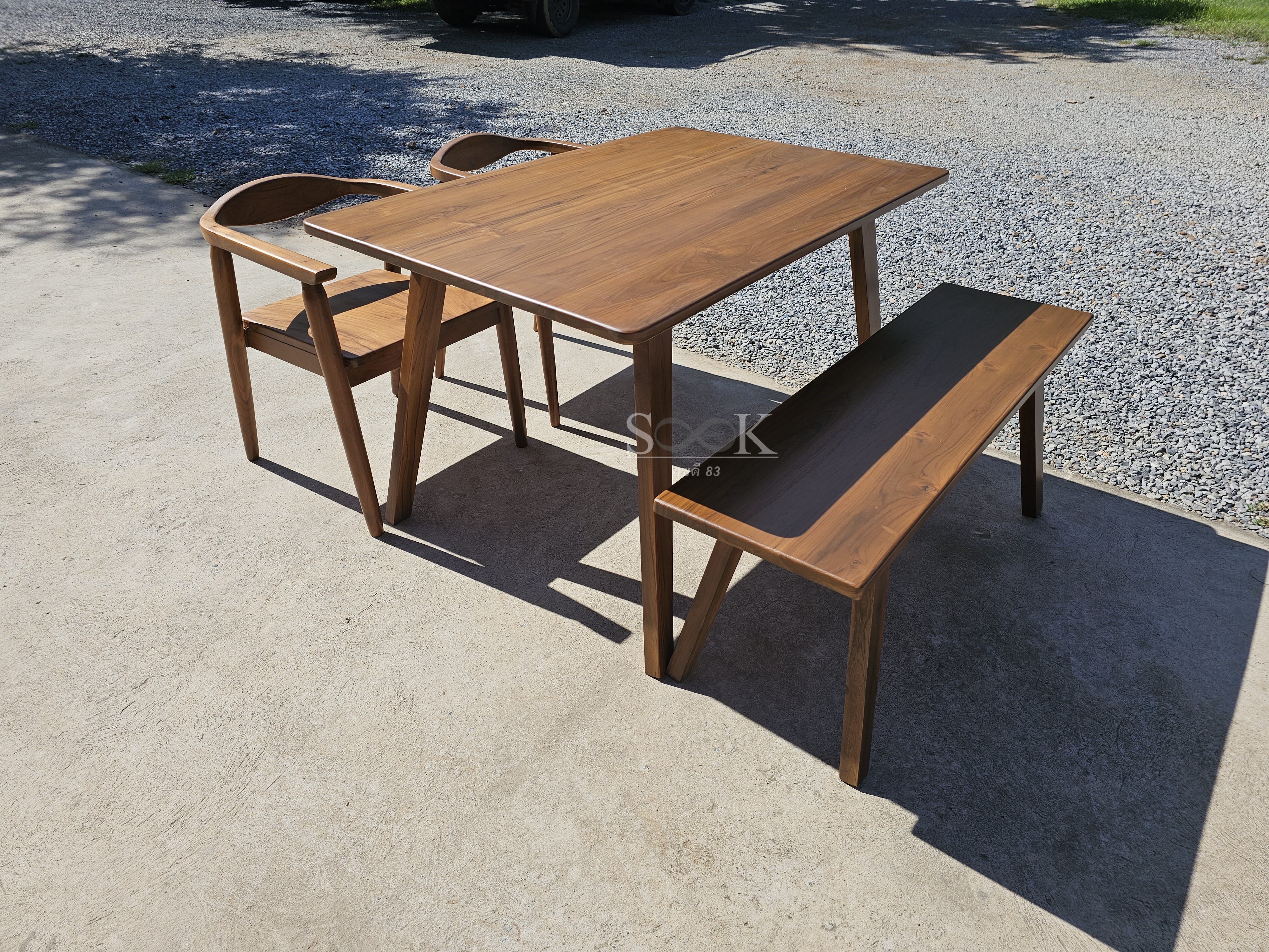 ชุดกินข้าวมินิมอล ม้านั่งยาว เก้าอี้พนักโค้ง 2 ตัว