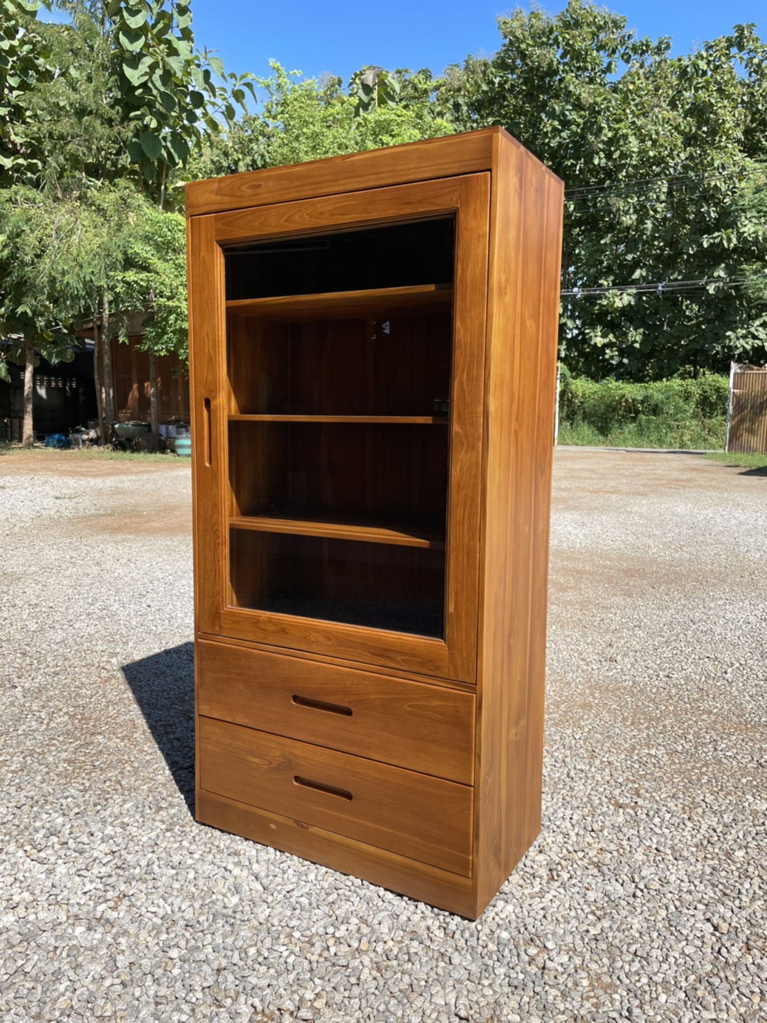 ตู้โชว์ของสะสม