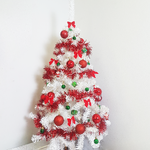 [4 ฟุต / 1.2 ม.] ต้นคริสมาสต์สีขาวพร้อมของตกแต่งธีมสีแดง-เขียว ต้นคริสมาสปลอมชนิดพุ่มหนา ต้นคริสต์มาสขนาดกลาง 4' / 1.2M Christmas Tree