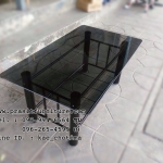 โต๊ะกลางกระจกสีชา