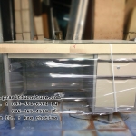 โต๊ะทำงานเหล็ก ยี่ห้อ "อิลิแกนซ์" ขนาด 4 ฟุต พร้อมกระจก รุ่น TM4F