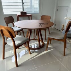 ชุดโต๊ะกลมอาหาร 4 ที่นั่ง สีสักด้าน