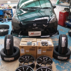 Honda Jazz + Rayswheel 57Transcend