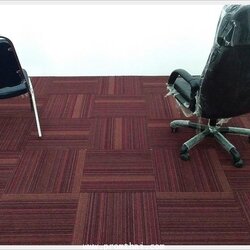 ขายพรมแผ่นราคาถูก รุ่น LINEAR รหัสสี LN 02 สีโทนแดง ลายเส้น