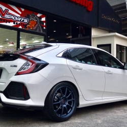 Honda Civic FK (Hatchback) + ZE40 19” + Project Mu