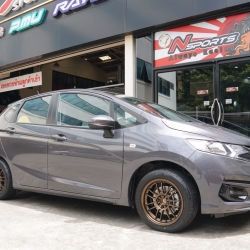 Honda Jazz GK + Rayswheel RE30 15x7+30 4-100