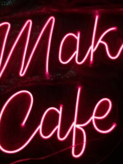 ป้ายไฟนีออน LED อะคริลิคใสรองหลัง