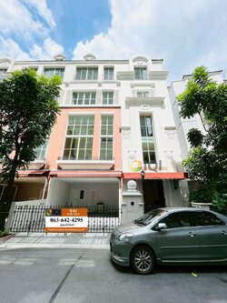 ขายทาวน์โฮม บ้านกลางกรุง ทองหล่อ ตกแต่ง แบบ (Japanese Style) ซอยสุขุมวิท 55