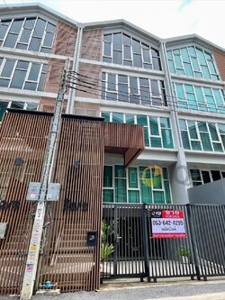 ขาย Home office 4 ชั้น (3 ชั้น + ชั้นลอย) ซอยสุขมวิท 101/1 ถนนวชิรธรรมสาธิต 51