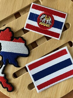 ธงชาติไทย Thailand ตัวรีดแบบปัก อาร์มปัก ตัวรีดติดเสื้อ ตัวรีด ติดกระเป๋า ติดหมวก ติดแจ๊คเก็ต Badge Iron on Embroidered Patch