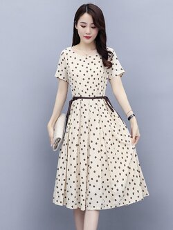 ชุดเดรสใส่ทำงานผ้าโพลีเอสเตอร์ผสมสีครีม ลายจุดสีน้ำตาล ส่งฟรี ems