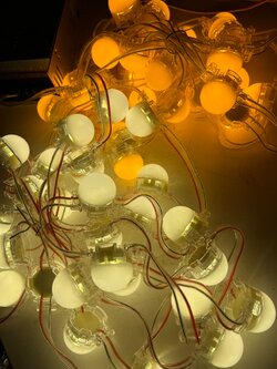 ไฟปิงปอง LED ครึ่งใบ 12v