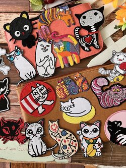 แมว ตัวรีดติดเสื้อ อาร์มรีด อาร์มปัก ตกแต่งเสื้อผ้า หมวก กระเป๋า แจ๊คเก็ตยีนส์ Cute Creature Embroidered Iron on Patch