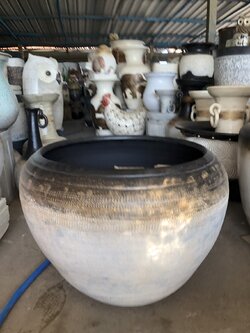 โอ่งบัวใหญ่