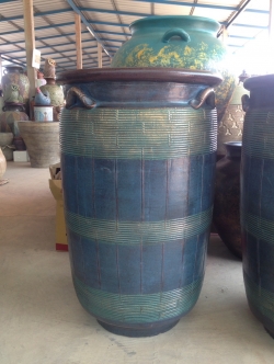 กระถางดินทรงสูง