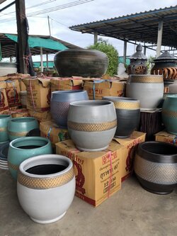 กระถางทรงลีเล็ก