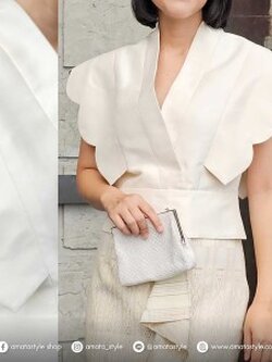 เสื้อ นครพนม ผ้าไทย สีขาวครีม