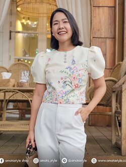 AMATA เสื้อ THE BLOOM สีครีม
