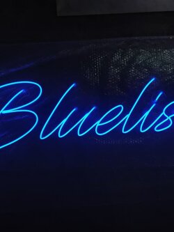 ไฟนีออน เฟค