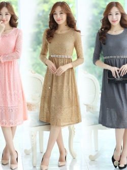 ชุดเดรสผ้าลูกไม้ยาวคลุมเข่า มี 3 สี ส่งฟรี ems