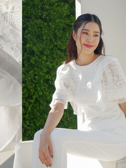 AMATA เสื้อ MELLOW สีขาว ชมพู